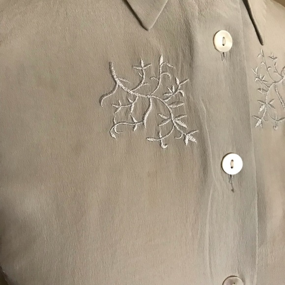 Vintage Silk Blouse - Picture 6 of 9